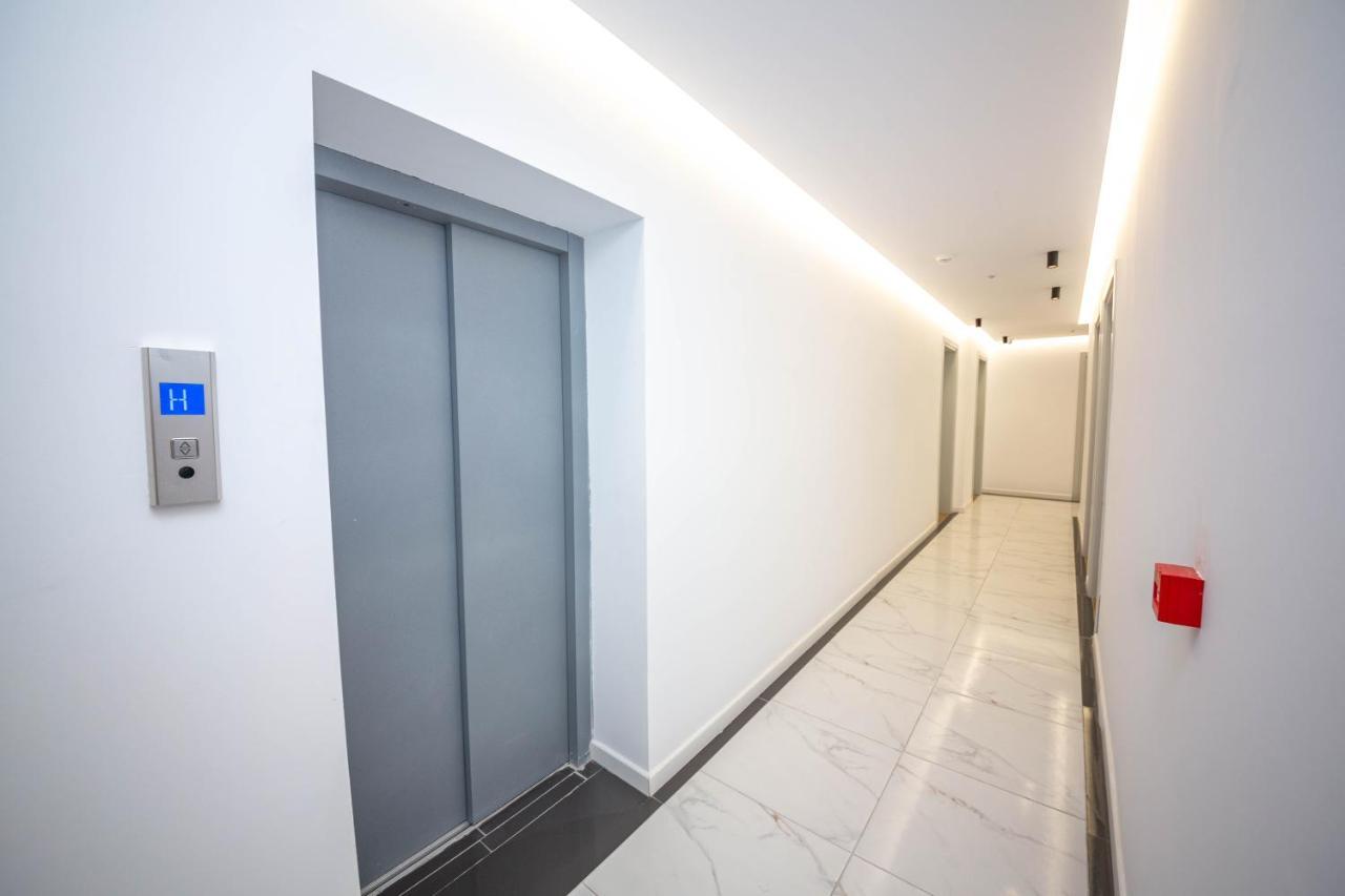 Hesperus Hotel Vlorë Eksteriør billede