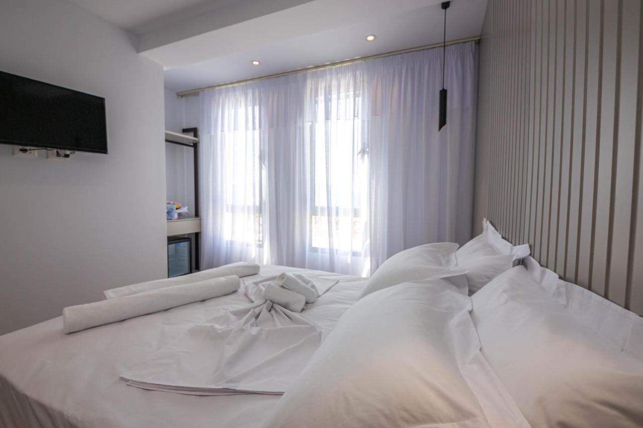 Hesperus Hotel Vlorë Eksteriør billede