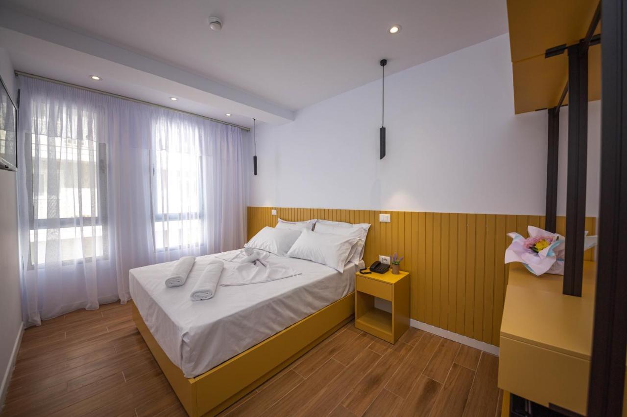 Hesperus Hotel Vlorë Eksteriør billede