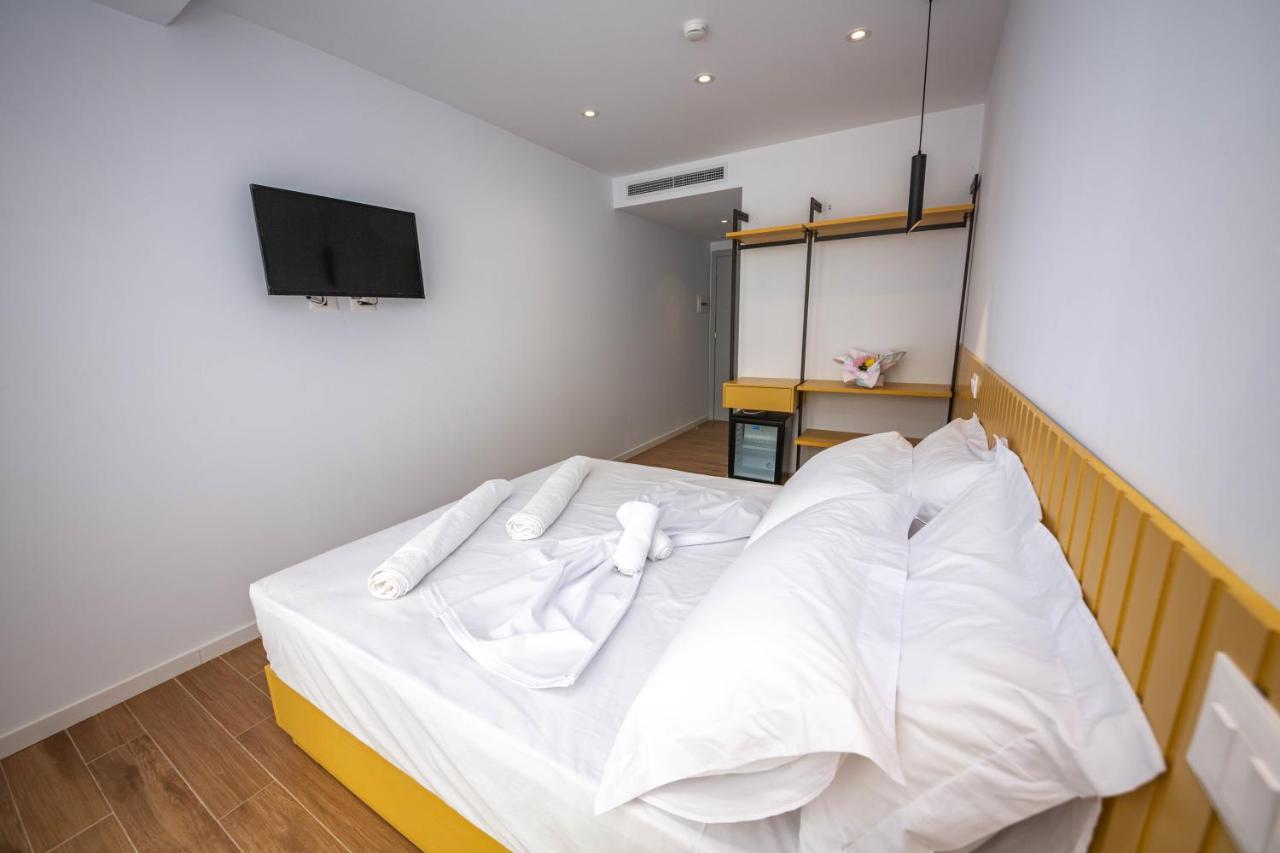 Hesperus Hotel Vlorë Eksteriør billede