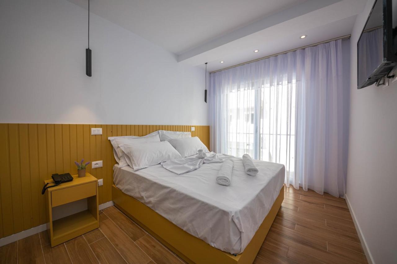 Hesperus Hotel Vlorë Eksteriør billede
