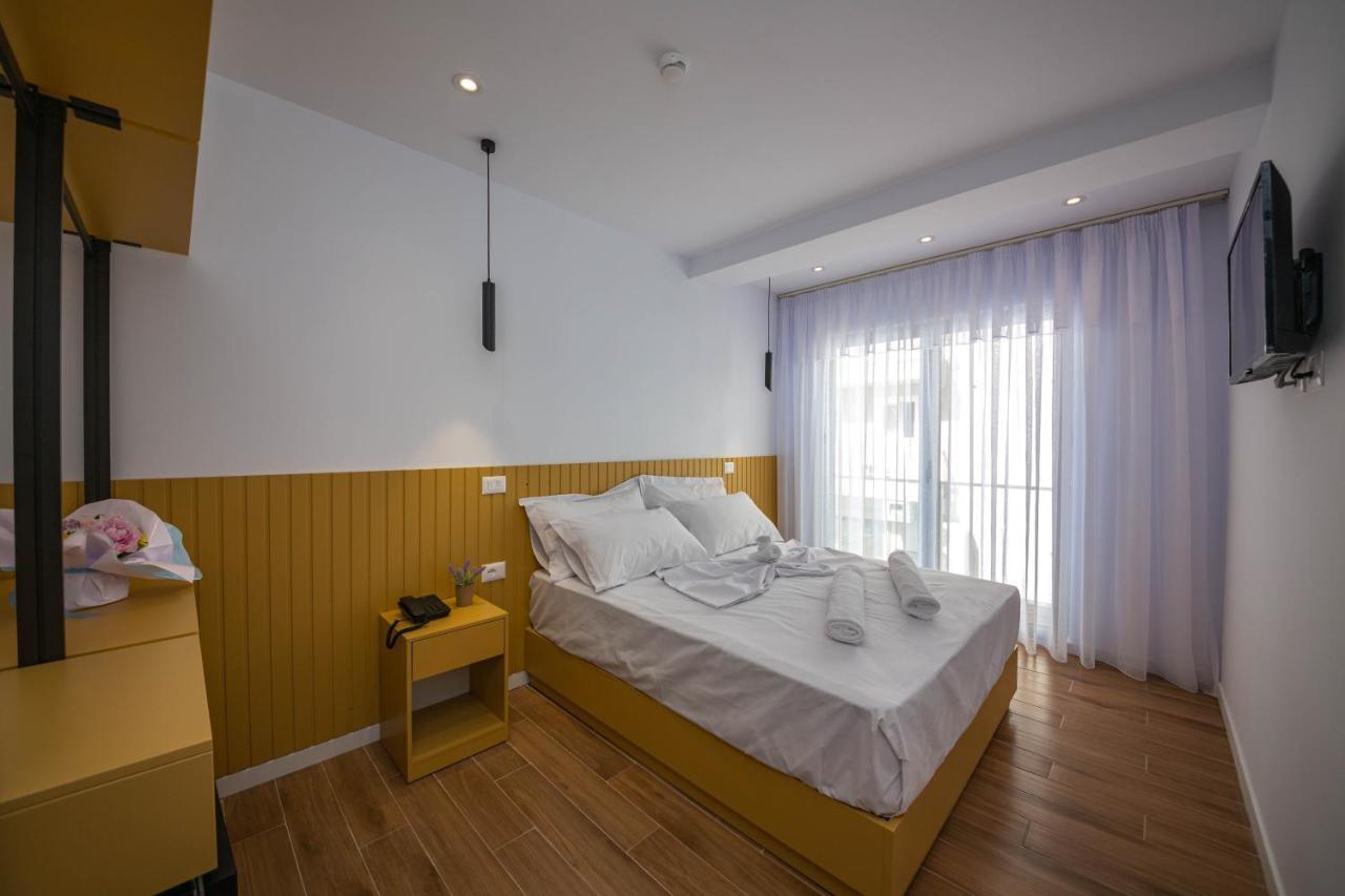Hesperus Hotel Vlorë Eksteriør billede